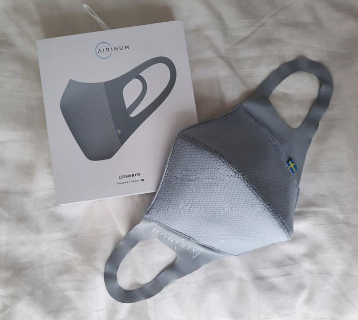 Airinum Lite Air Mask - Reusable Face Mask With Washable Skin & Replaceable Filters